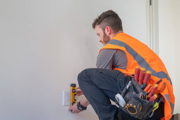 Best Electrical Outlet Repair  in Des Plaines, IL