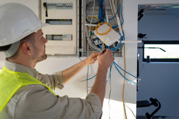Best Affordable Emergency Electrician  in Des Plaines, IL